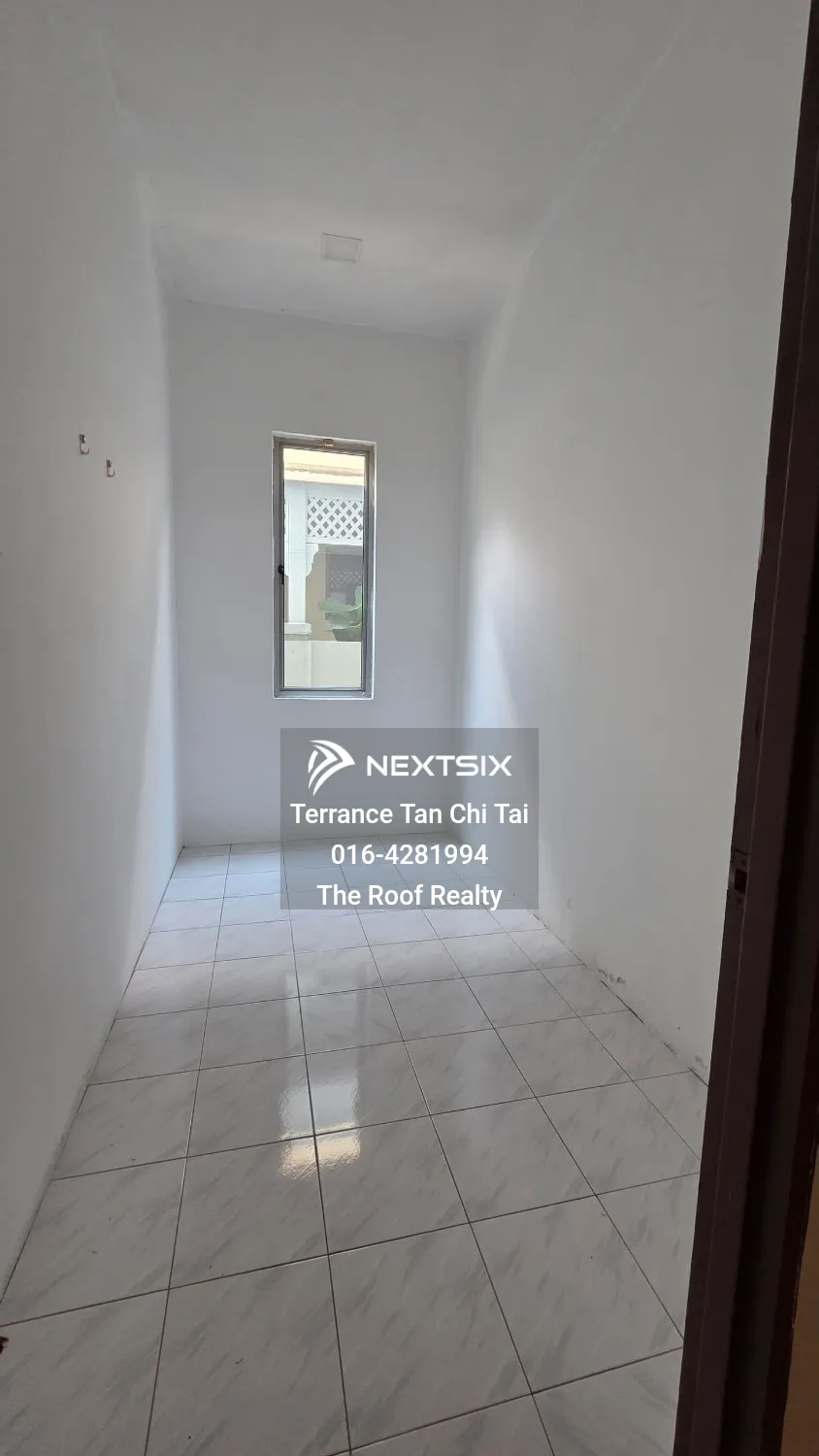 Semi-detached House For Rent in Ambang Botanic Selangor - Image 8