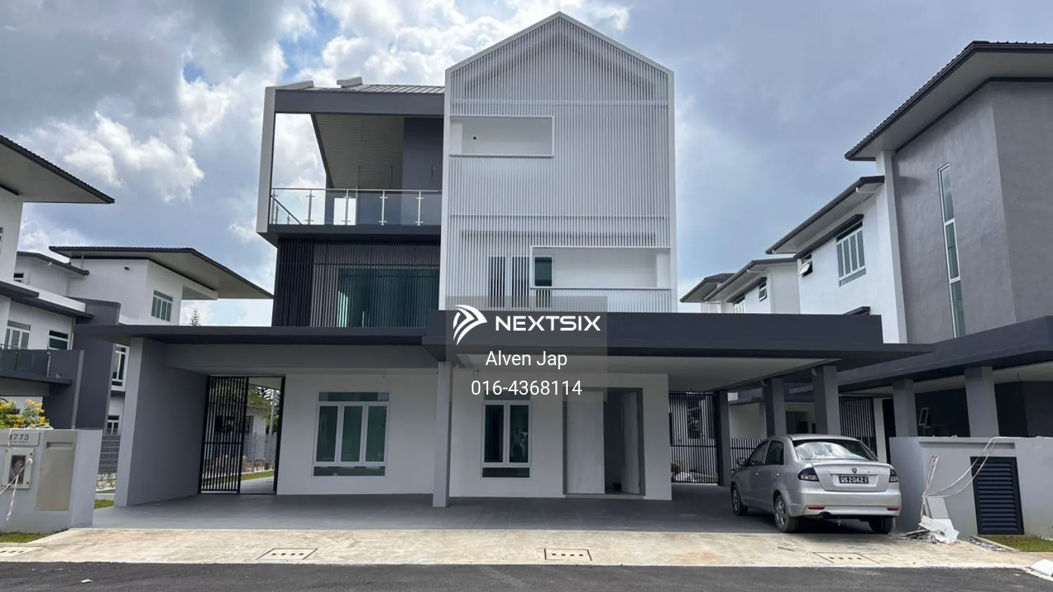 3-sty Terrace/Link House For Sale in Kota Samarahan Sarawak