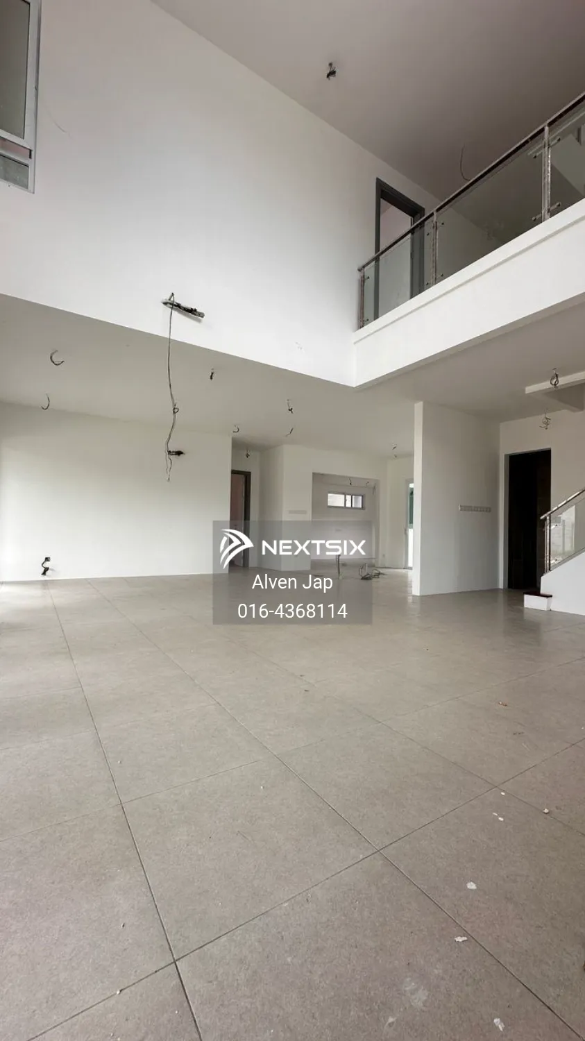 3-sty Terrace/Link House For Sale in Kota Samarahan Sarawak - Image 5