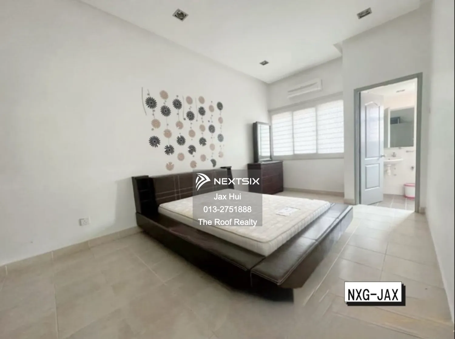Semi-detached House For Sale in Bandar Botanic Selangor - Image 9
