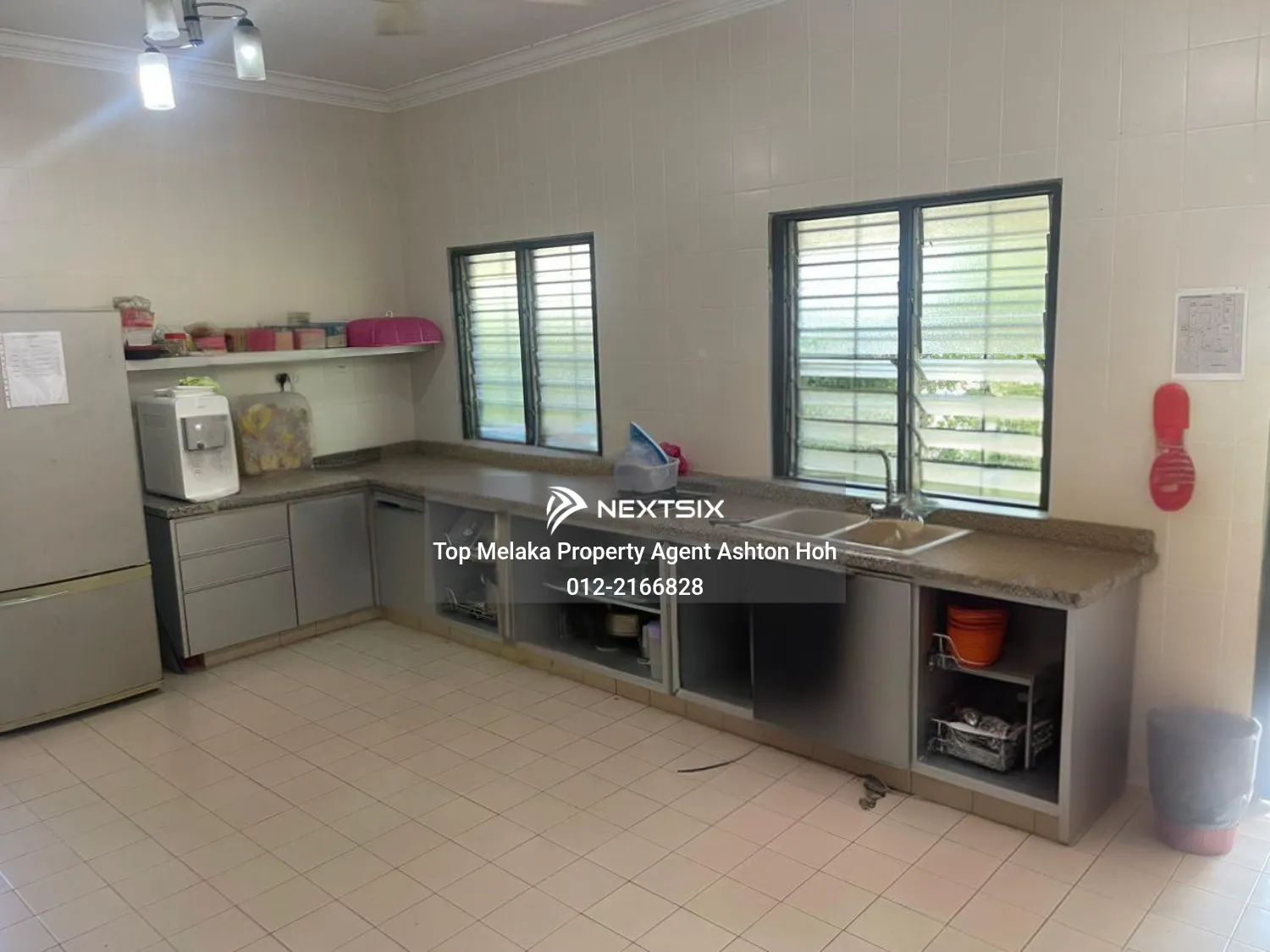 Bungalow For Sale in Bukit Baru Melaka - Image 6