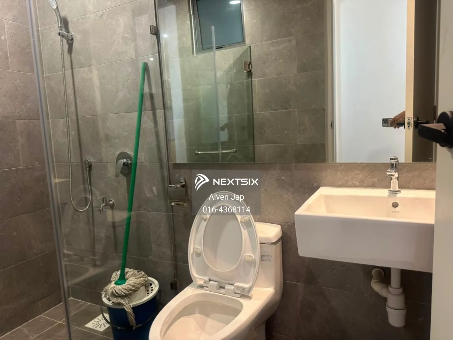 Serviced Residence For Rent in Kuching Sarawak - Image 6