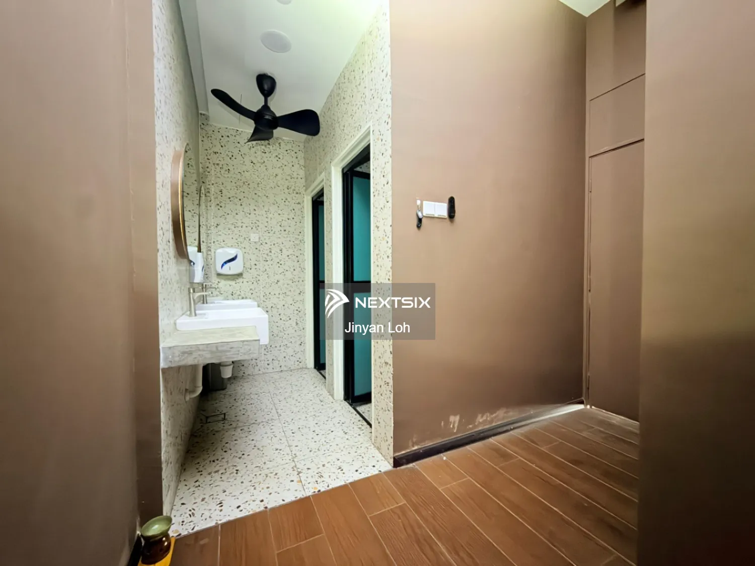 Shop For Rent in Skudai Johor - Image 8