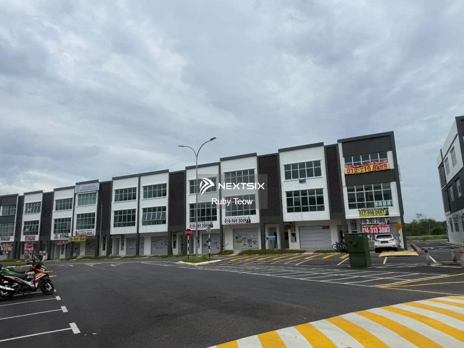 Shop For Rent in Gelang Patah Johor