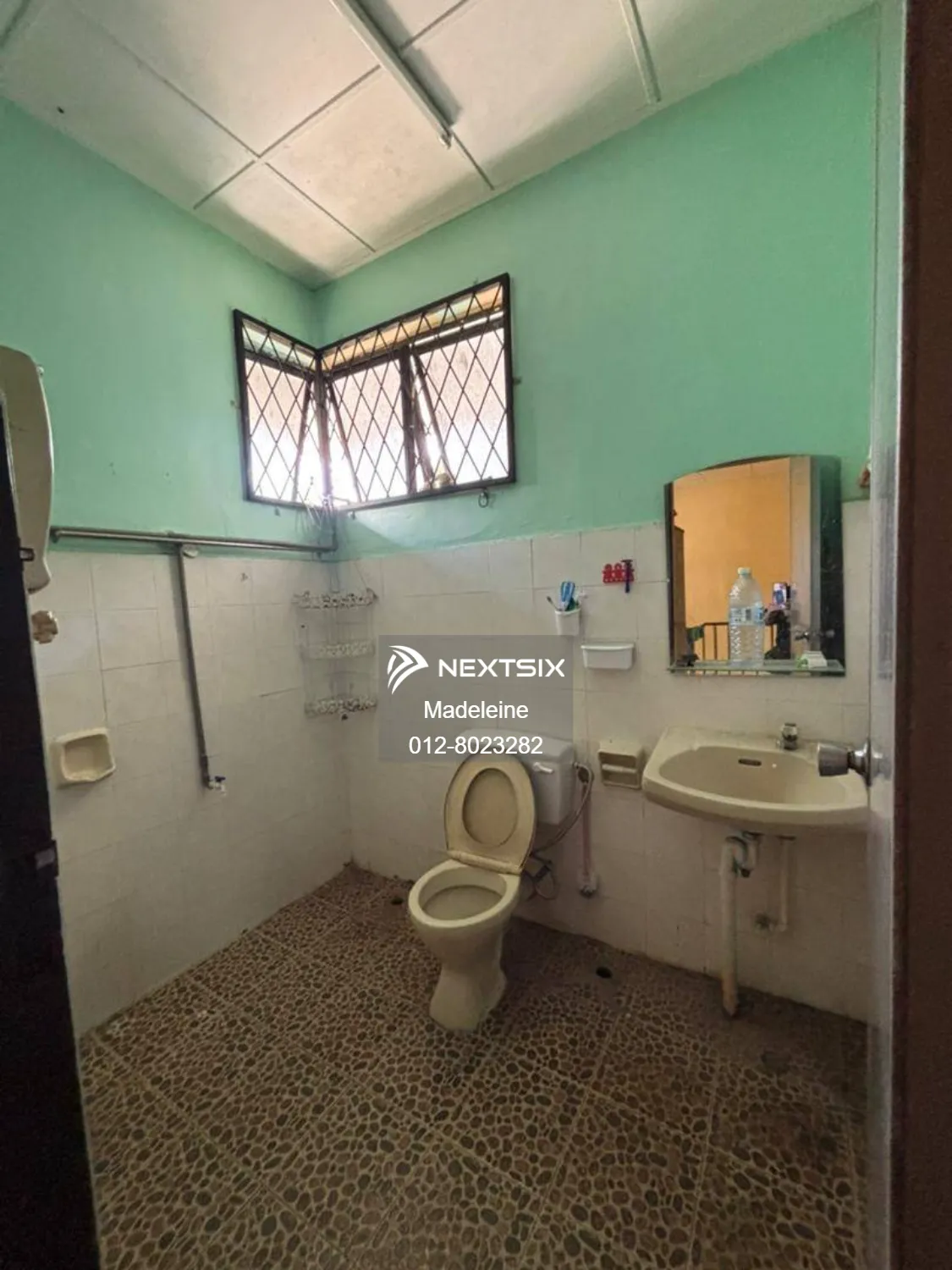 Semi-detached House For Sale in Penampang Sabah - Image 11