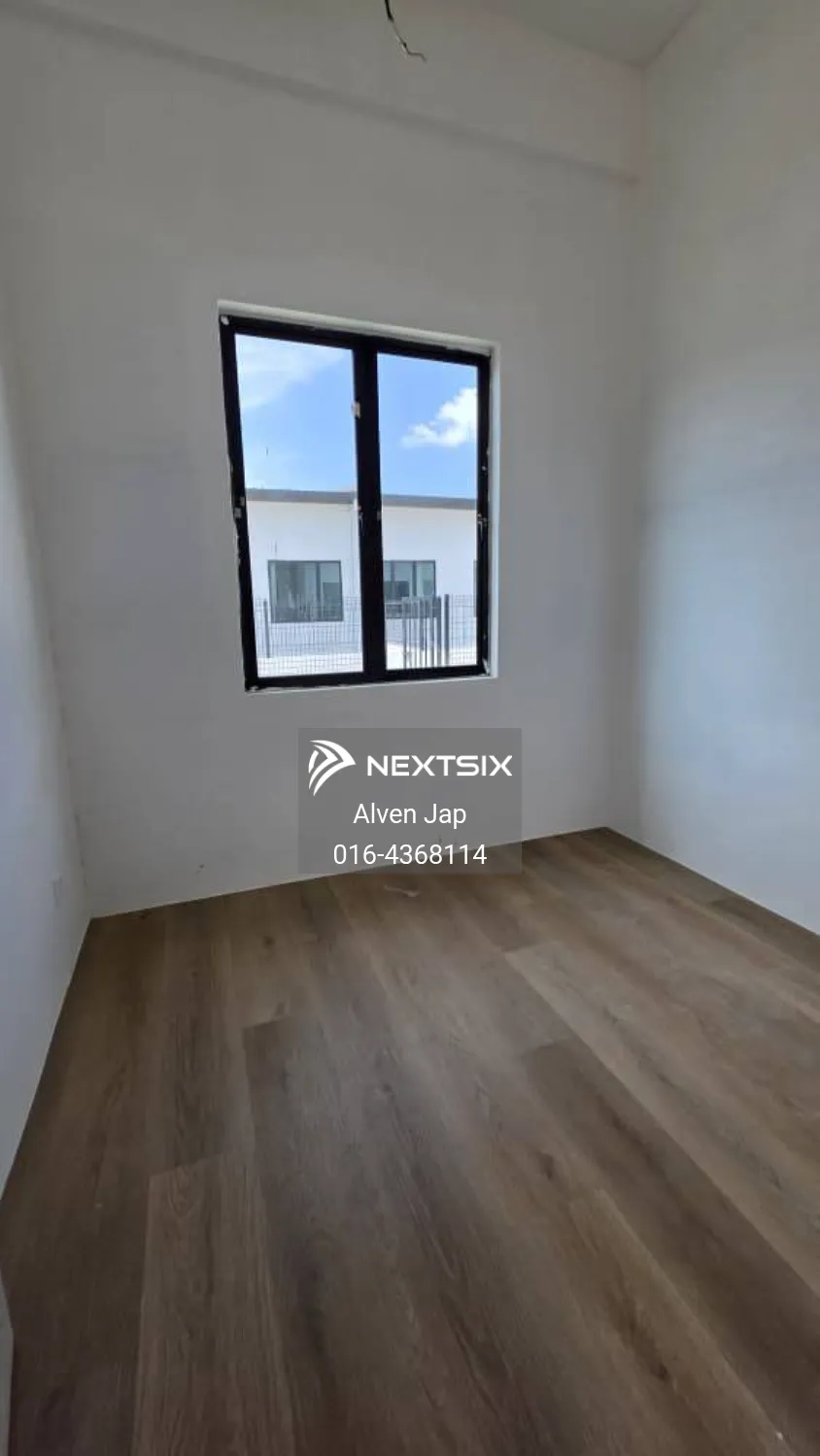 1-sty Terrace/Link House For Sale in Kuching Sarawak - Image 7