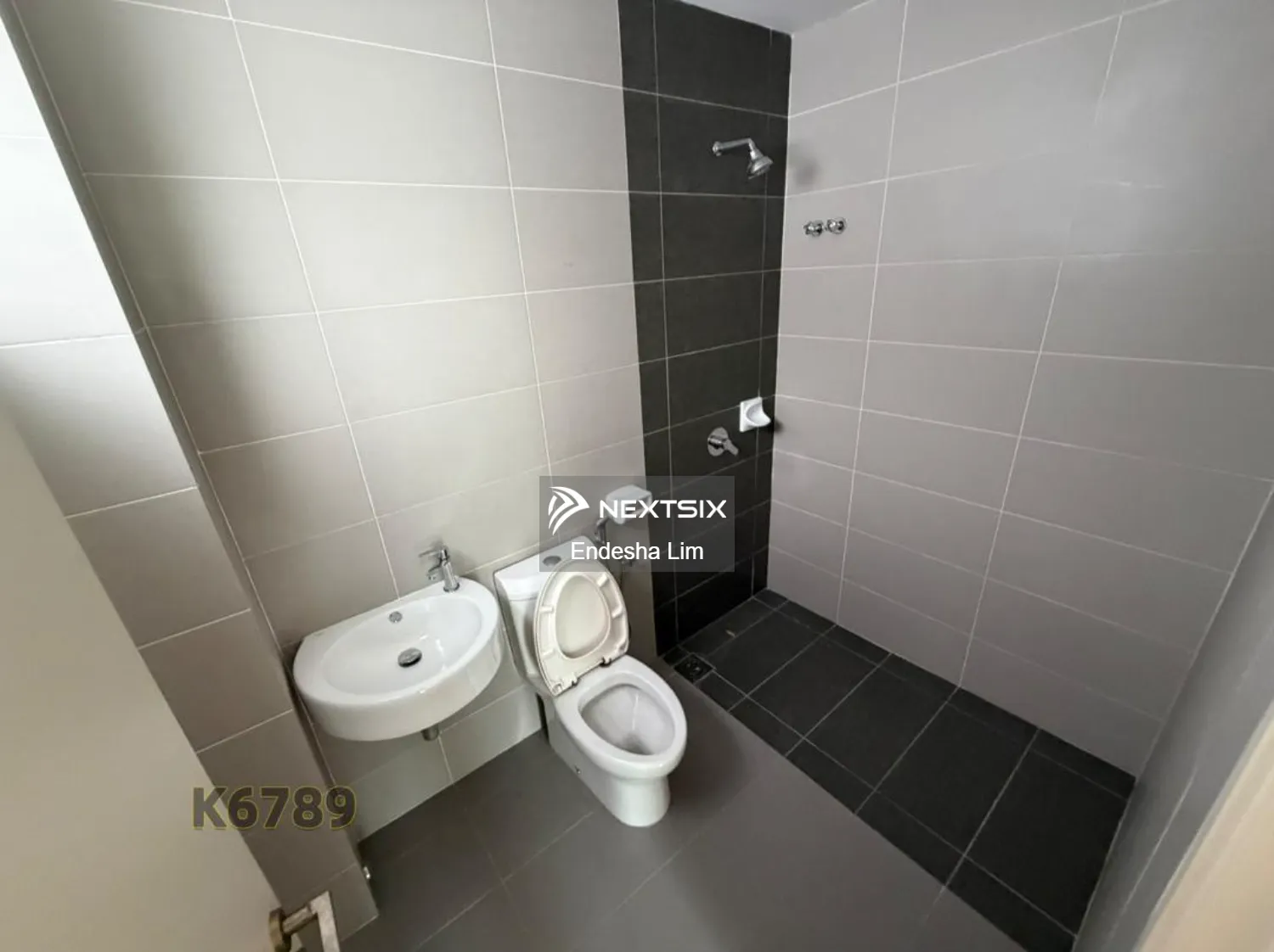 Bungalow For Sale in Bandar Bukit Tinggi Selangor - Image 12