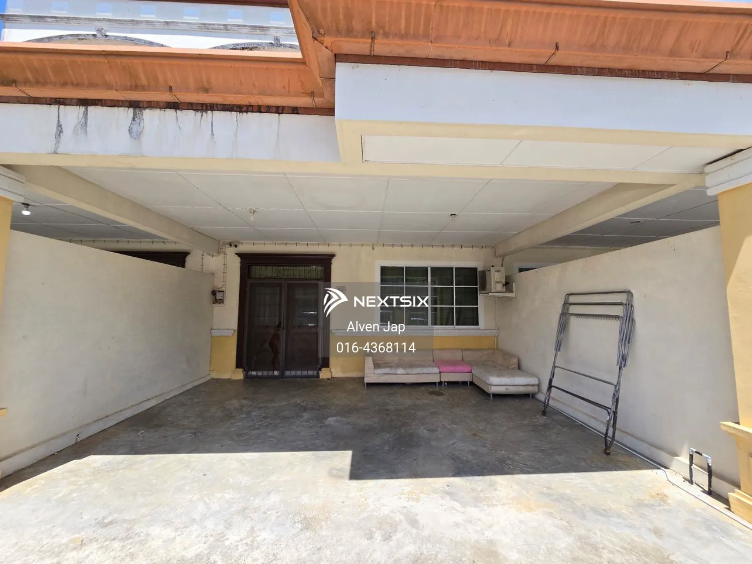 2-sty Terrace/Link House For Sale in Kuching Sarawak - Image 2