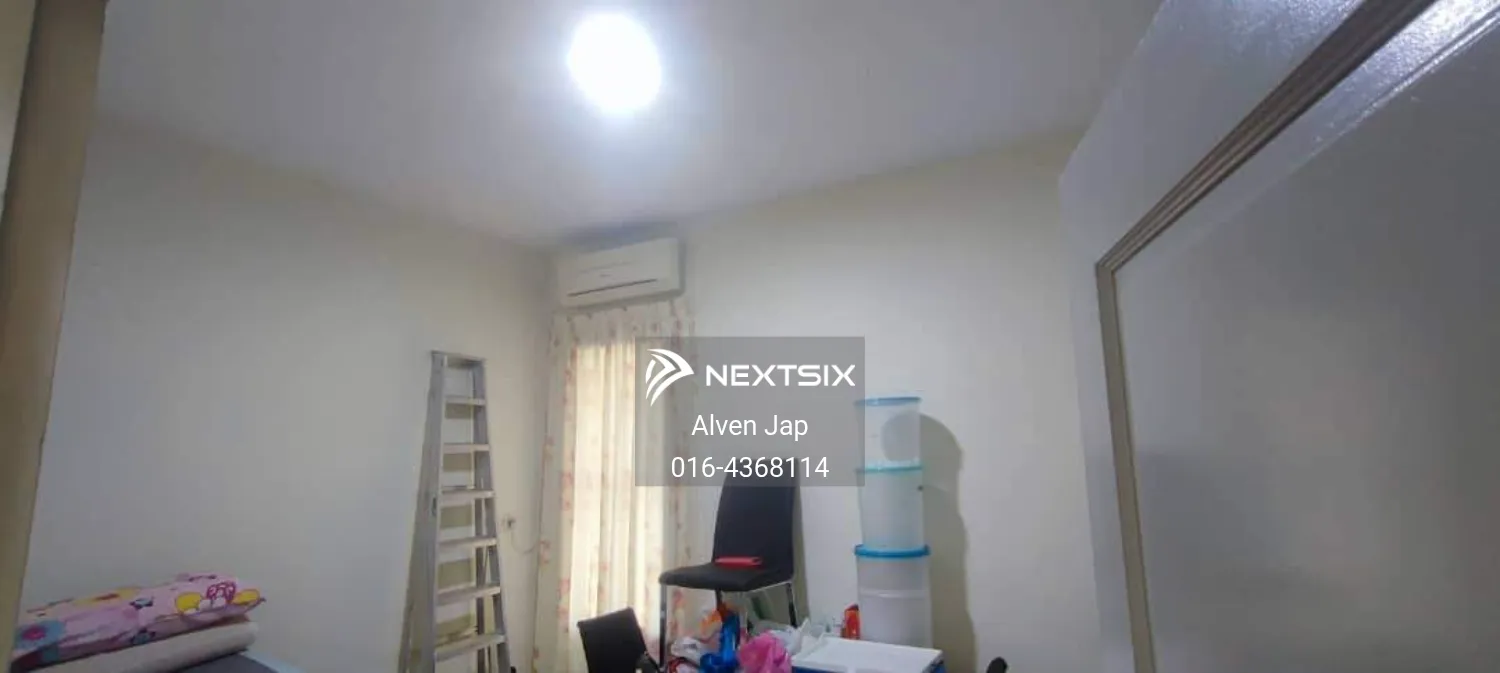 1-sty Terrace/Link House For Sale in Kuching Sarawak - Image 7