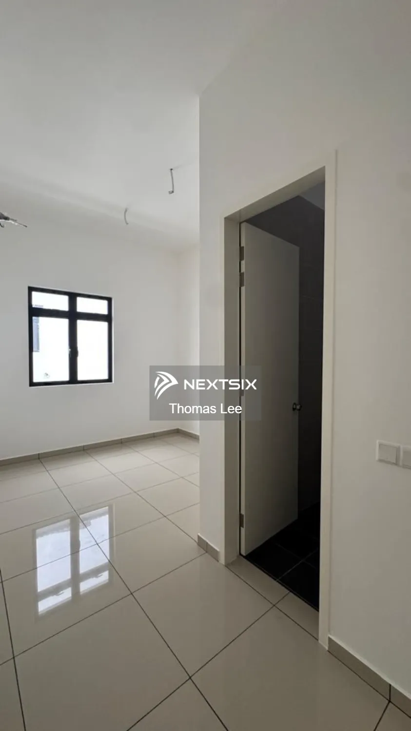 2-sty Terrace/Link House For Sale in Johor Bahru Johor - Image 9