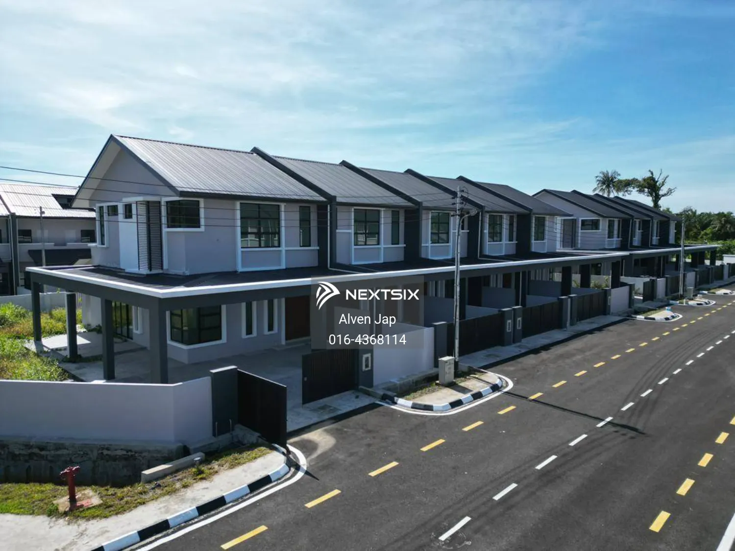 2-sty Terrace/Link House For Sale in Kuching Sarawak - Image 2