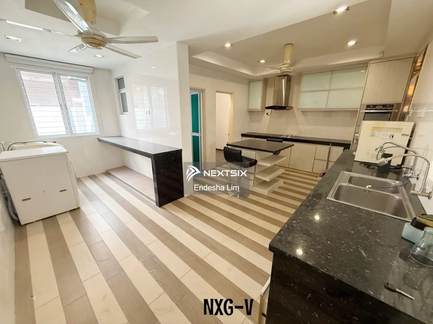 Bungalow For Sale in Bandar Botanic Selangor - Image 4