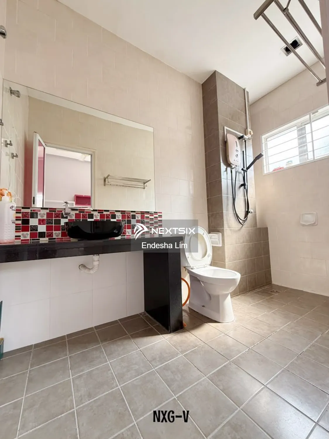 Bungalow For Sale in Bandar Botanic Selangor - Image 8