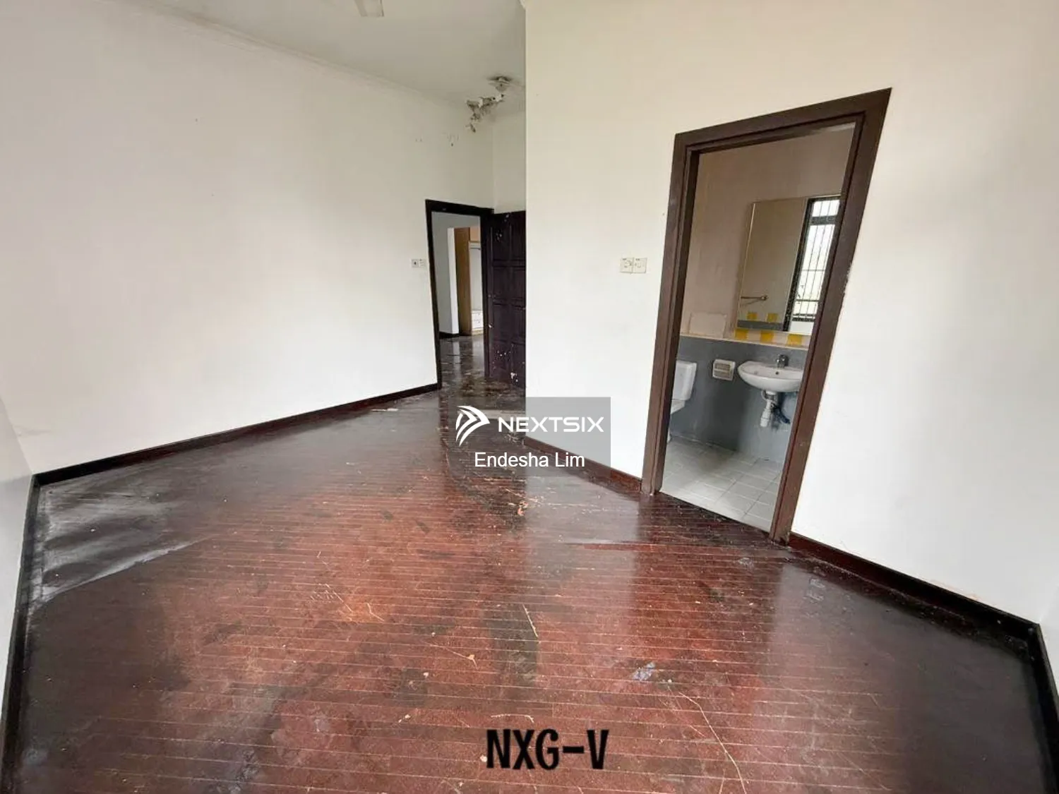 Bungalow For Sale in Shah Alam Selangor - Image 11