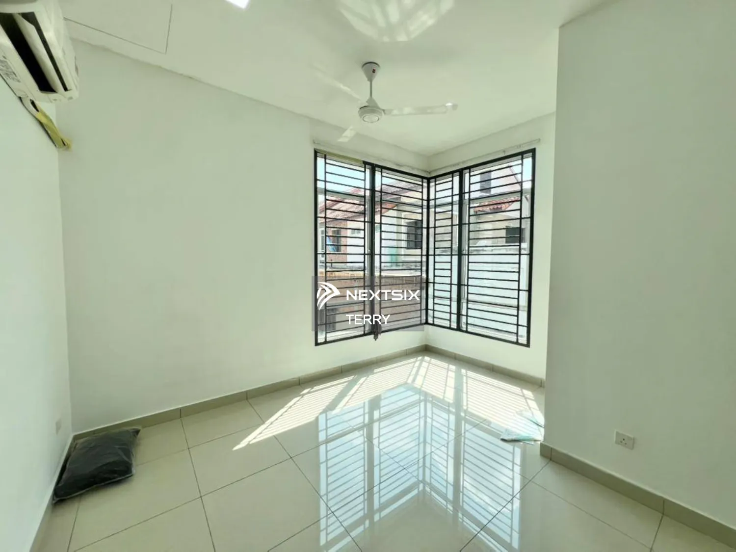 Semi-detached House For Sale in Johor Bahru Johor - Image 6