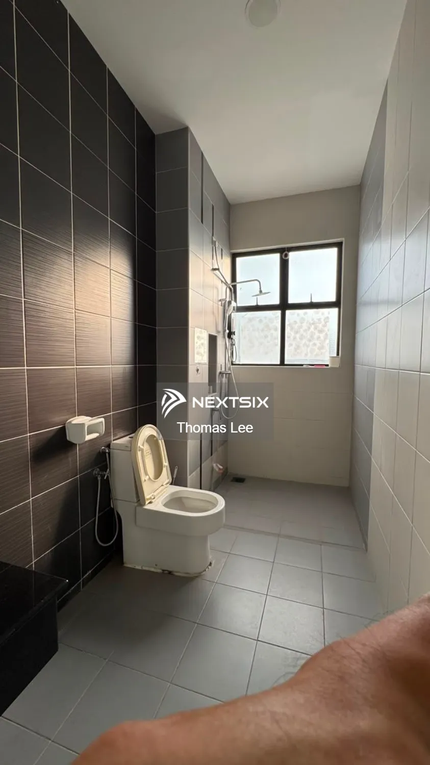 Semi-detached House For Sale in Iskandar Puteri (Nusajaya) Johor - Image 9