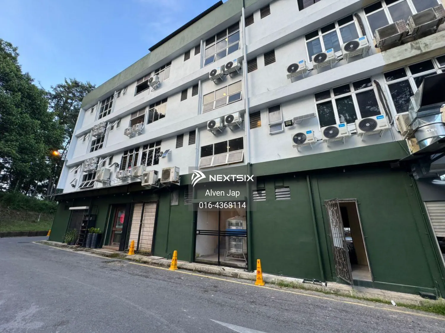 Shop For Rent in Kuching Sarawak - Image 5