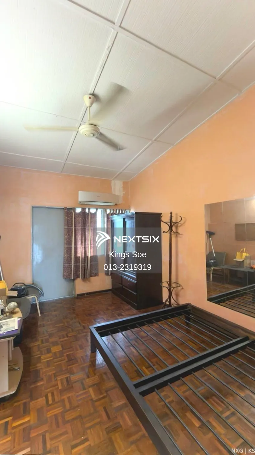 2-sty Terrace/Link House For Sale in Klang Selangor - Image 11