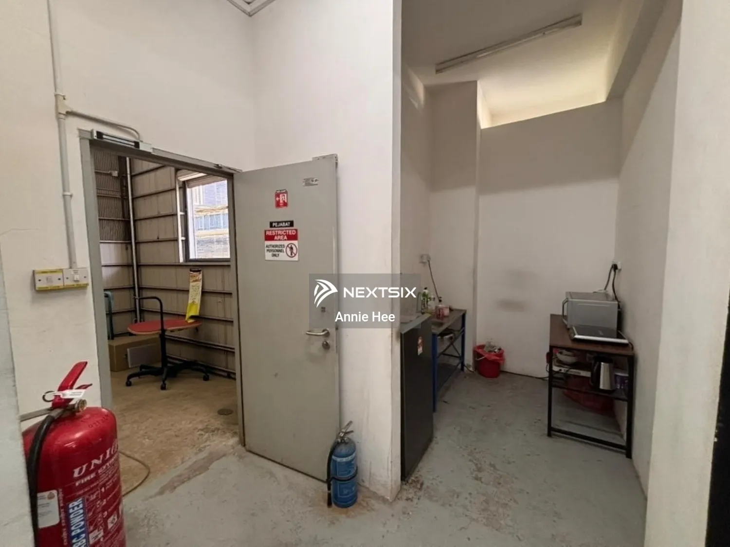 Warehouse For Rent in Likas Sabah - Image 4