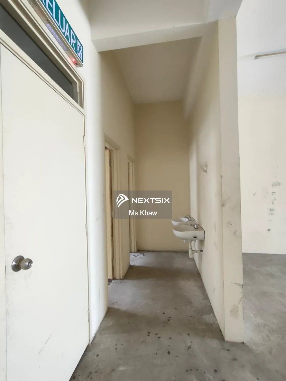 Shop For Sale in Pekan Nanas Johor - Image 20