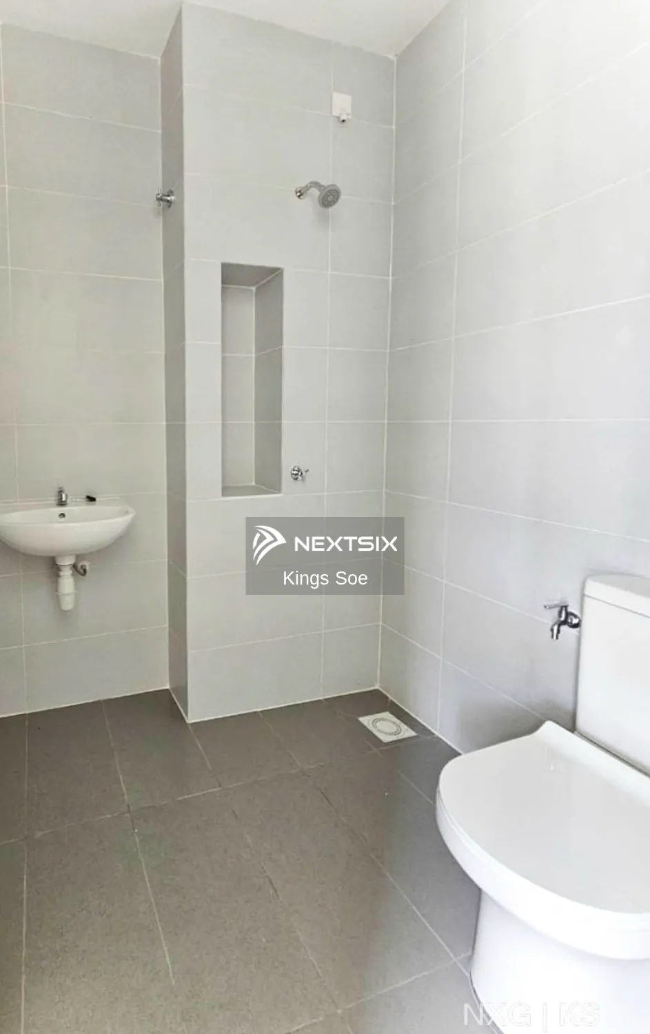 1-sty Terrace/Link House For Sale in Bandar Puncak Alam Selangor - Image 5