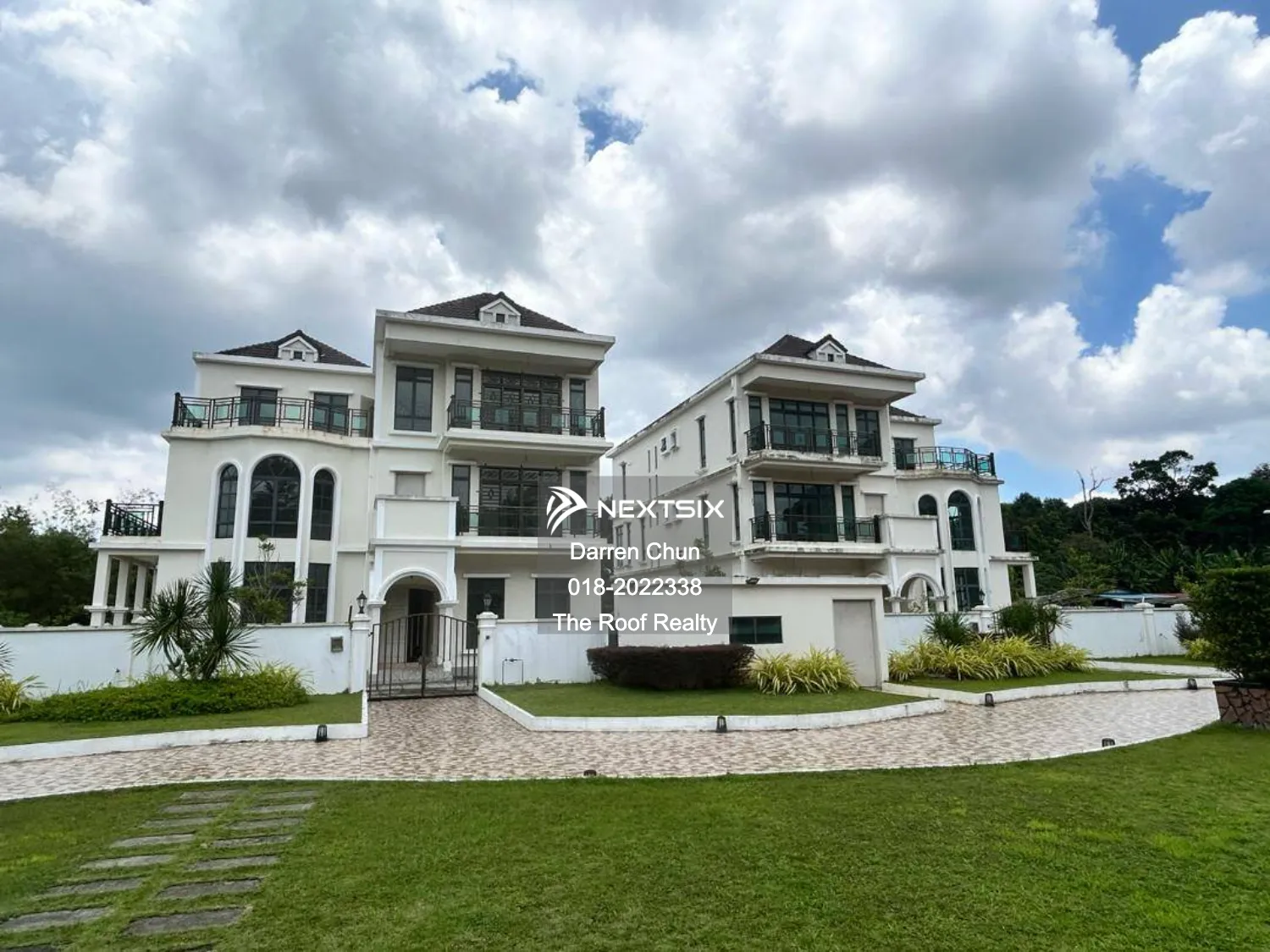 Villa For Sale in Perling Johor