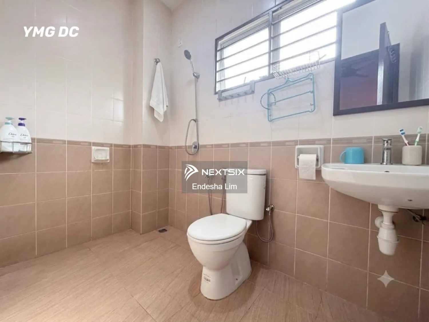 Semi-detached House For Sale in Klang Selangor - Image 11