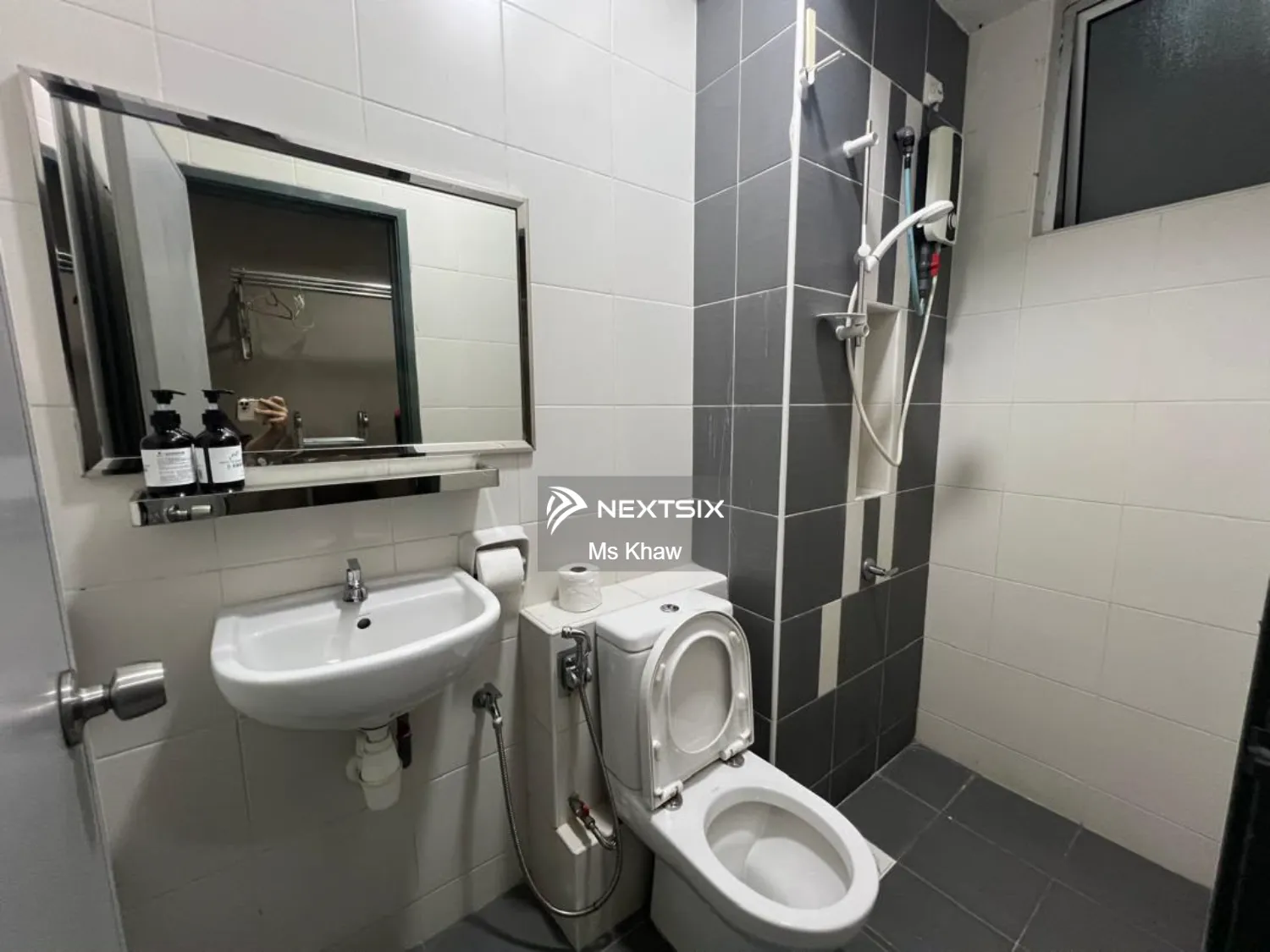 Serviced Residence For Sale in Permas Jaya Johor - Image 11