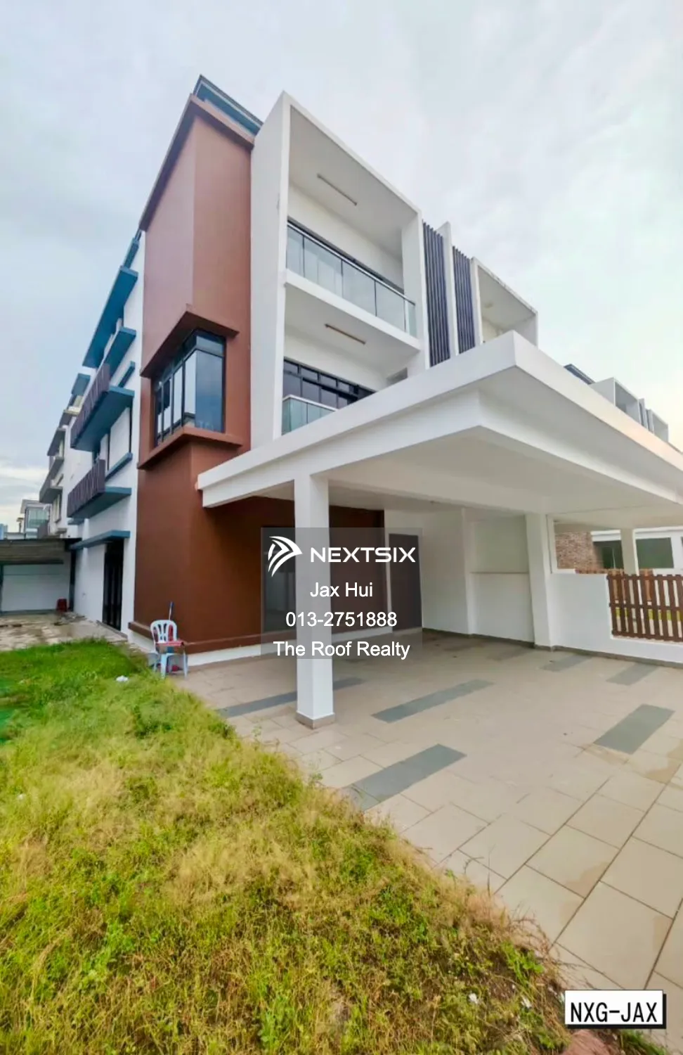 Semi-detached House For Sale in Setia Alam Selangor