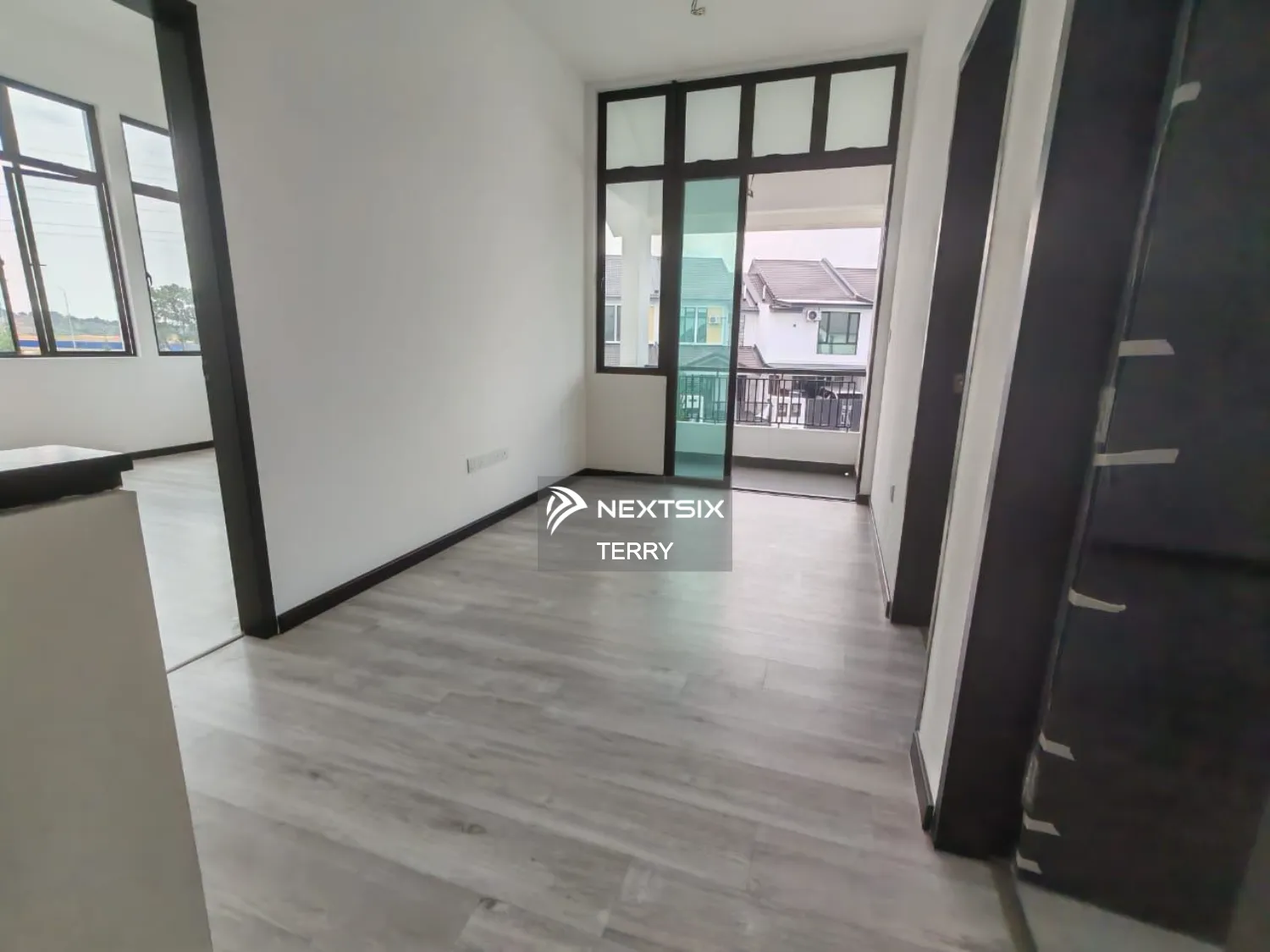 2-sty Terrace/Link House For Sale in Ulu Tiram Johor - Image 3