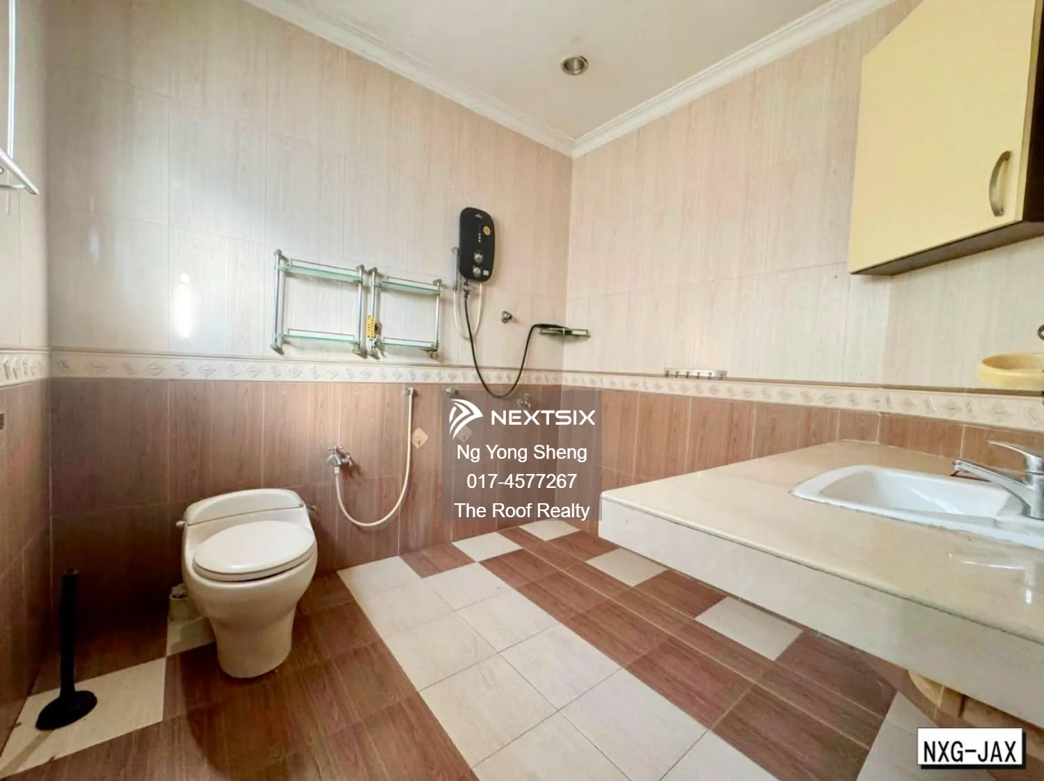 2-sty Terrace/Link House For Sale in Bandar Botanic Selangor - Image 9