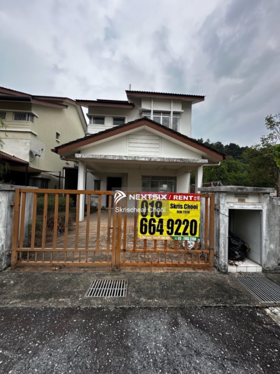 Semi-detached House For Sale in Rawang Selangor