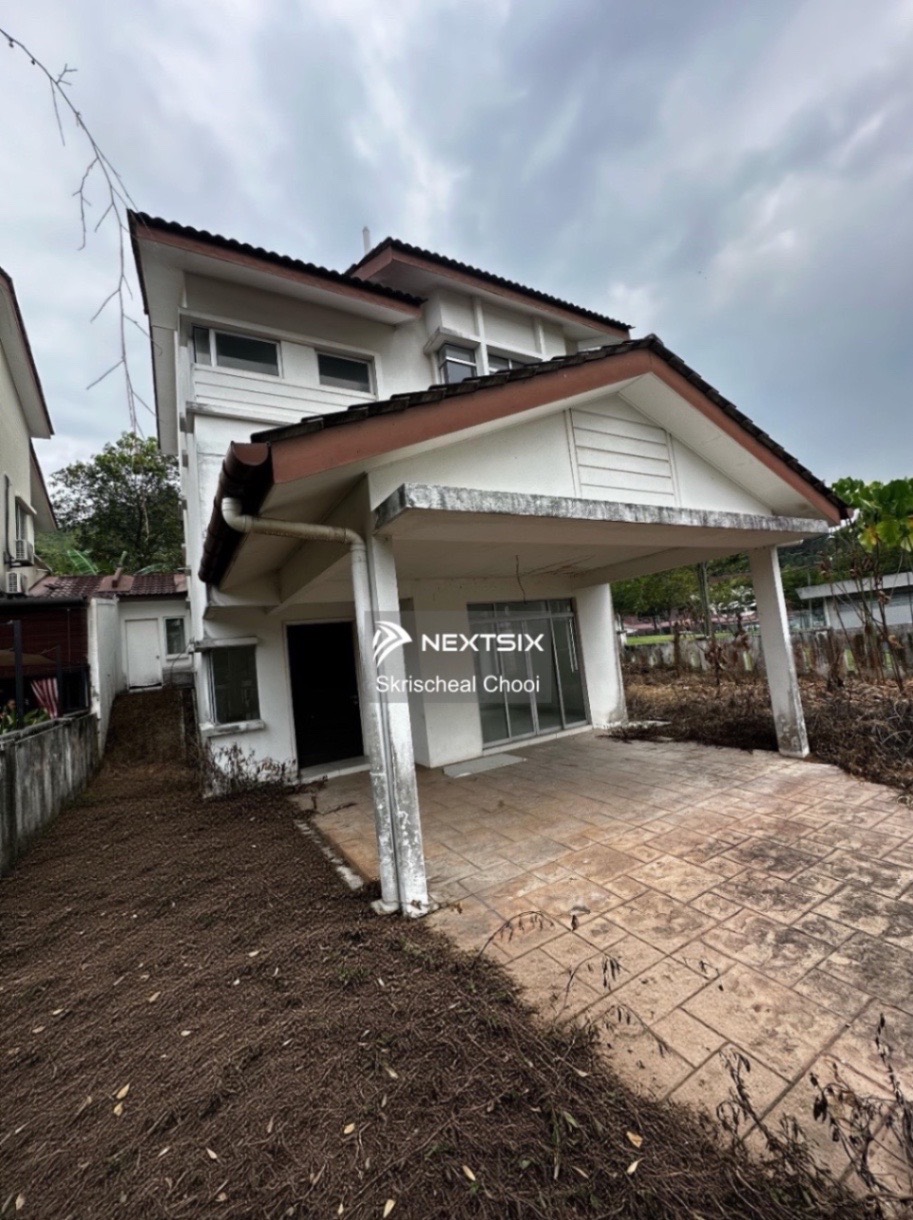 Semi-detached House For Sale in Rawang Selangor - Image 2