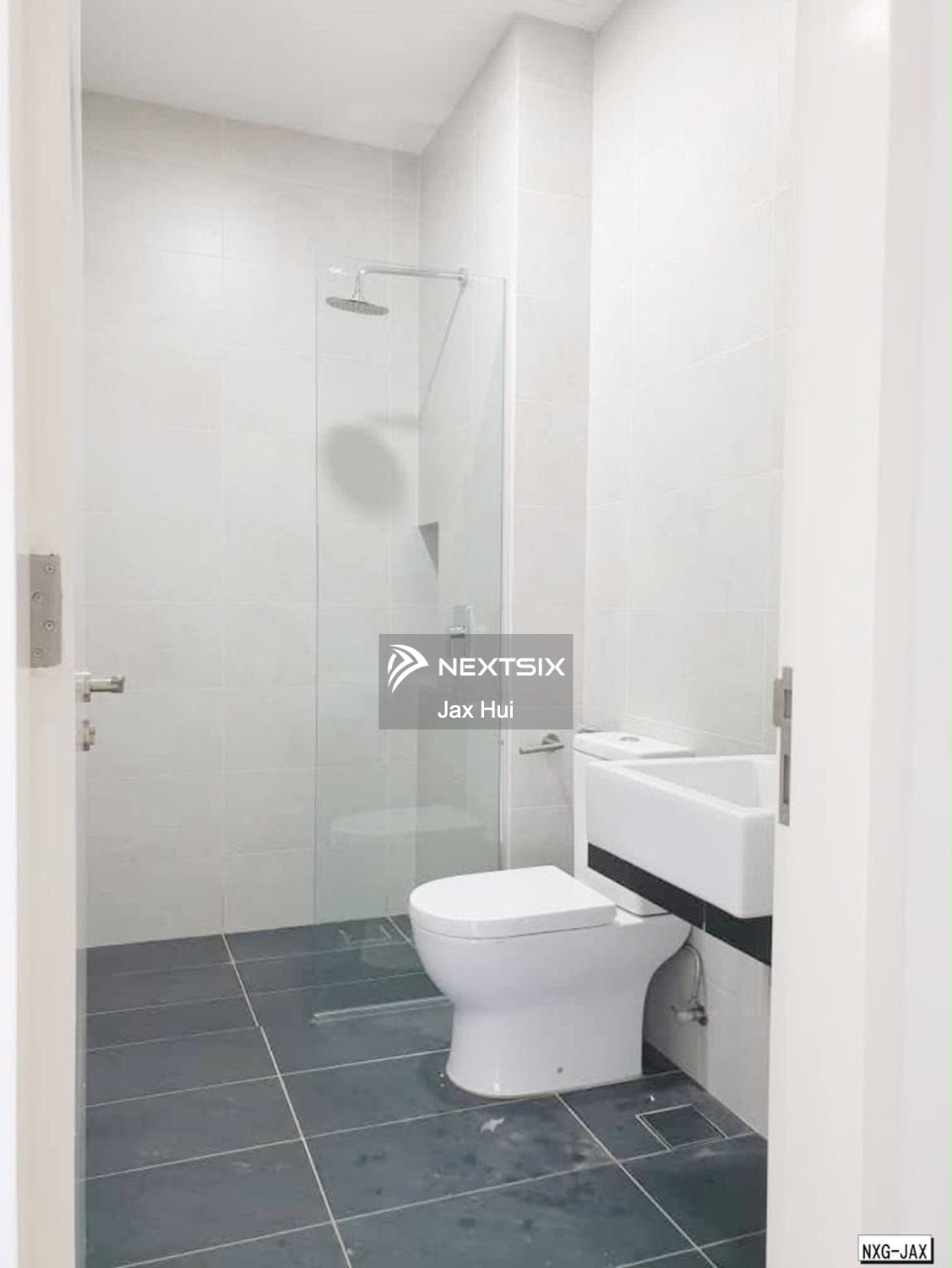 Semi-detached House For Sale in Setia Alam Selangor - Image 10