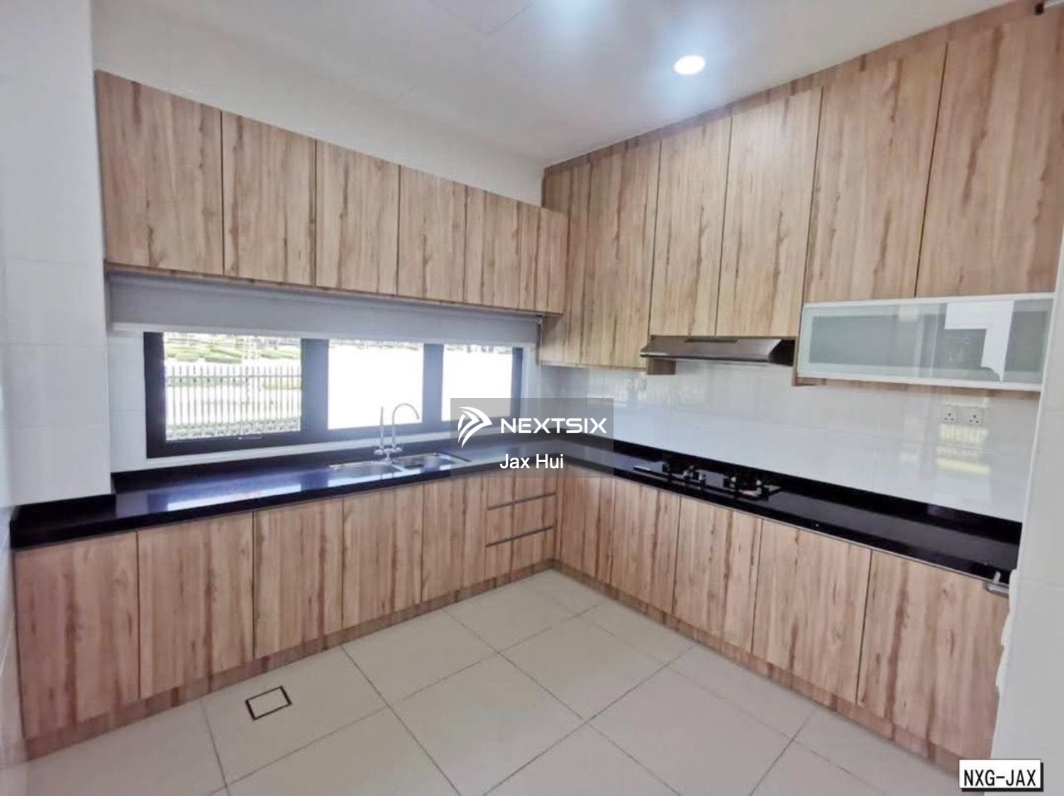 Semi-detached House For Sale in Setia Alam Selangor - Image 4