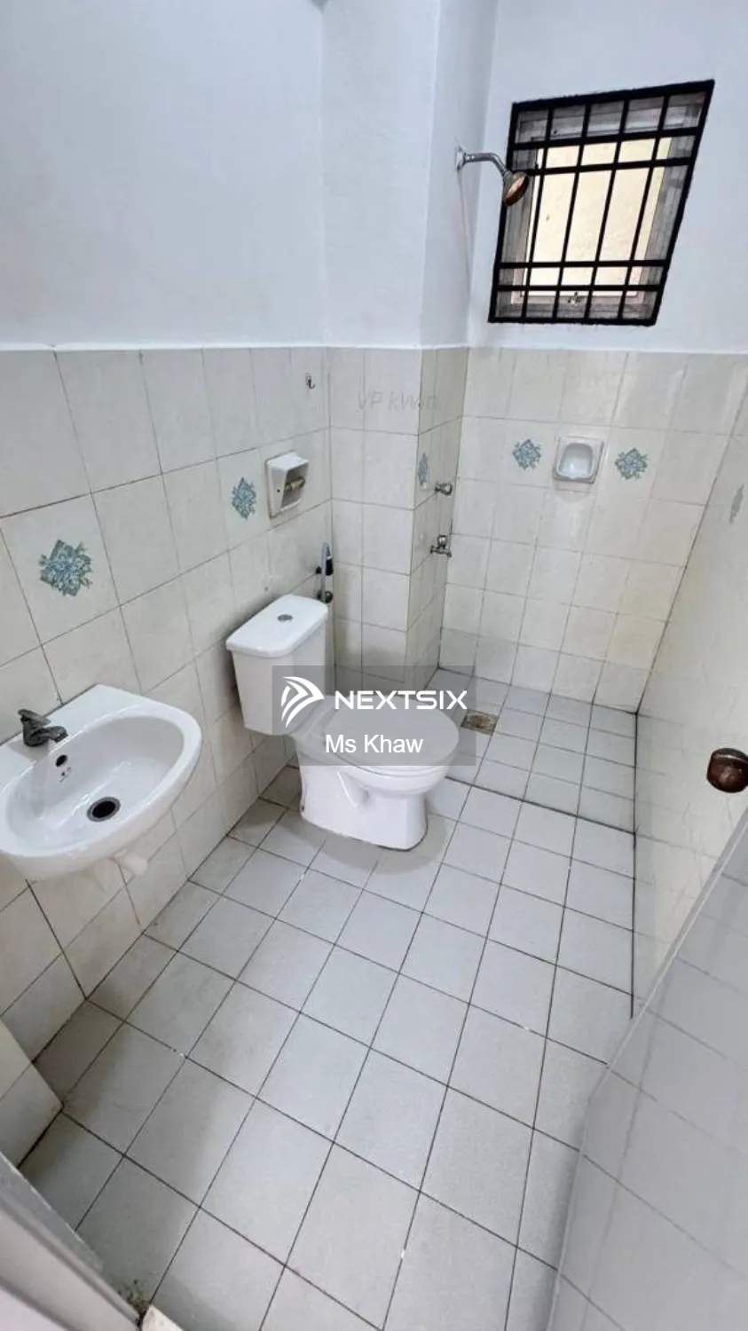Apartment For Sale in Pasir Gudang Johor - Image 5