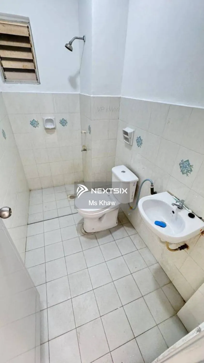 Apartment For Sale in Pasir Gudang Johor - Image 6