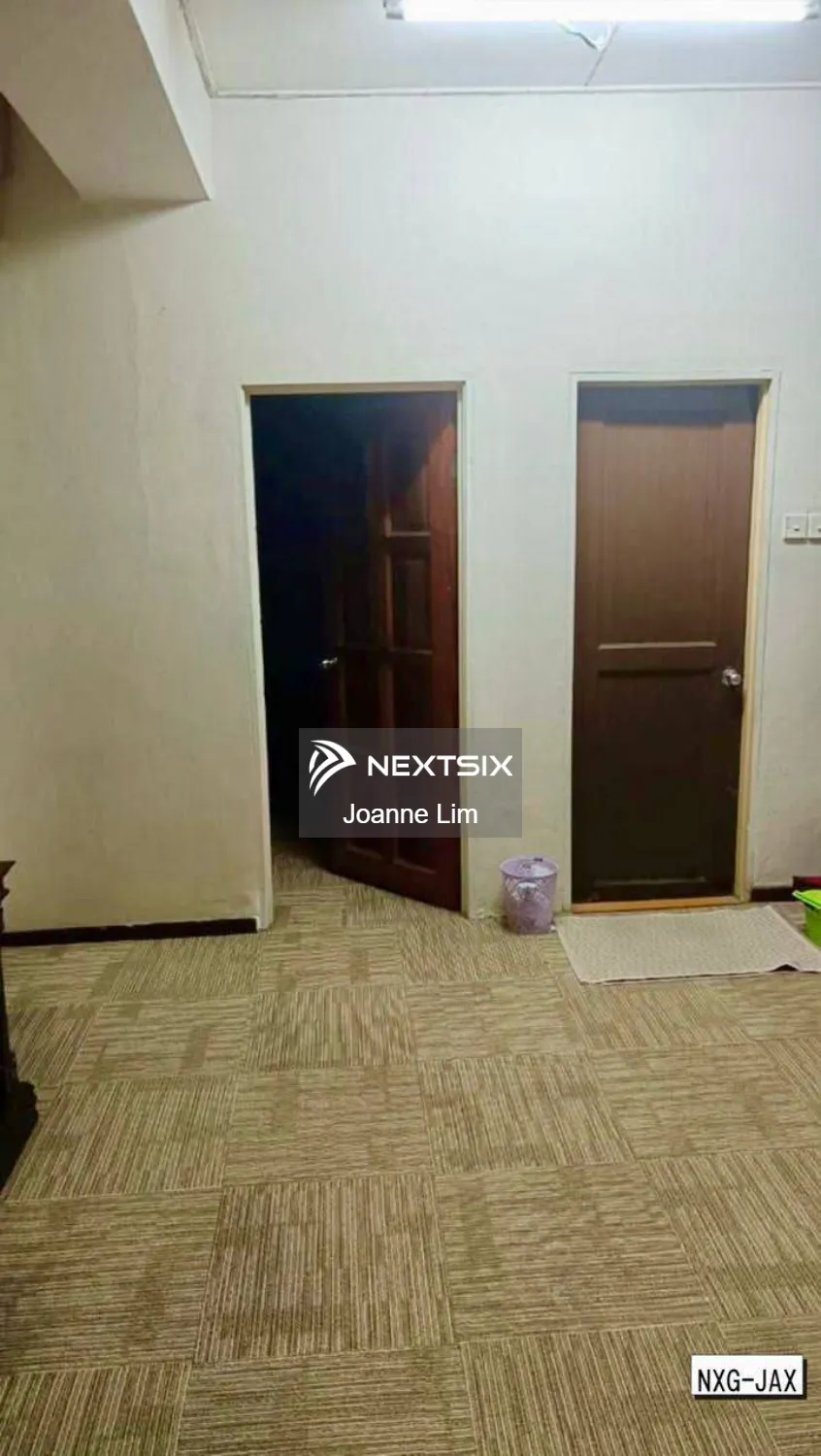 2-sty Terrace/Link House For Sale in Klang Selangor - Image 9