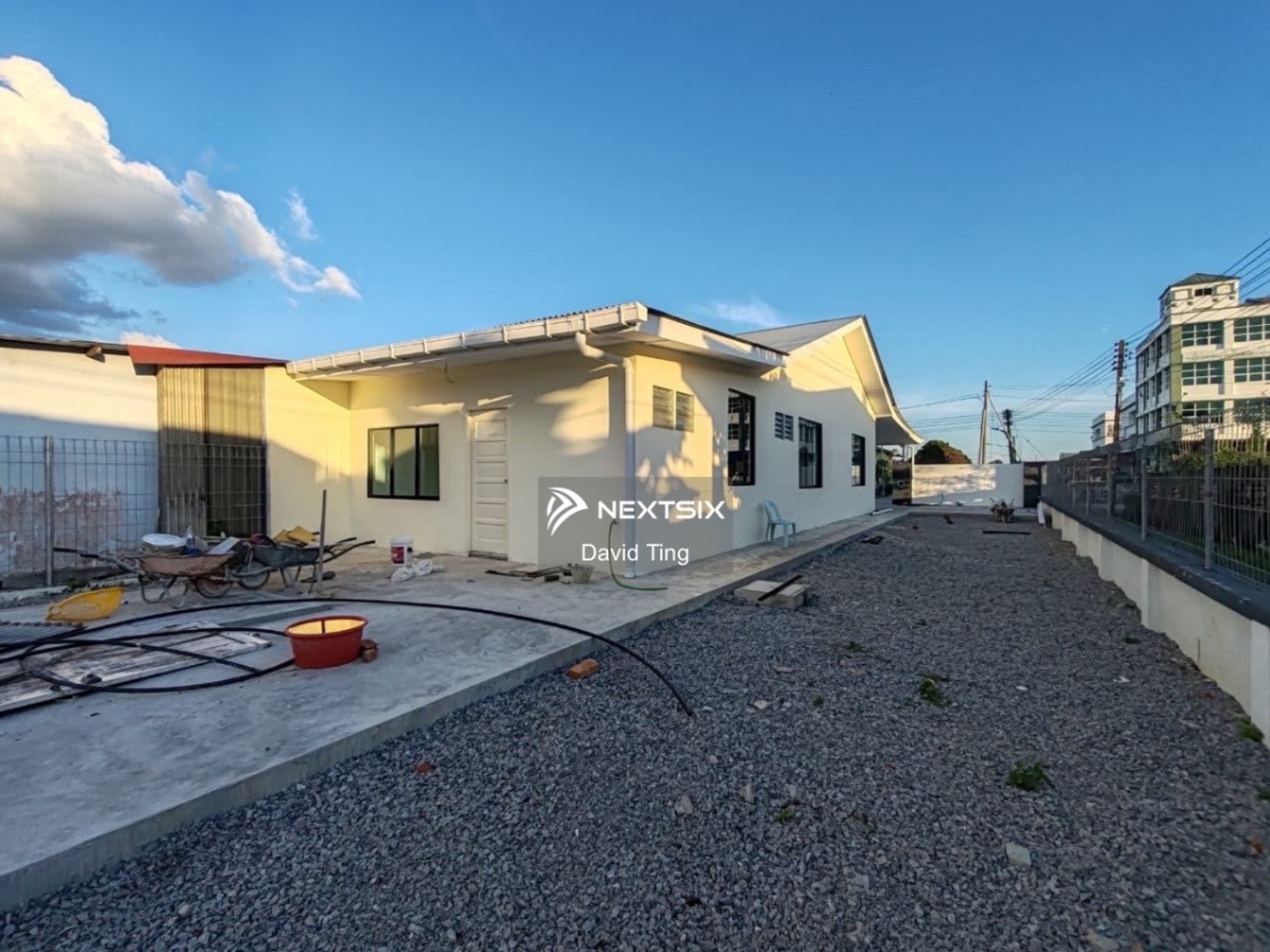 1-sty Terrace/Link House For Sale in Kuching Sarawak - Image 3