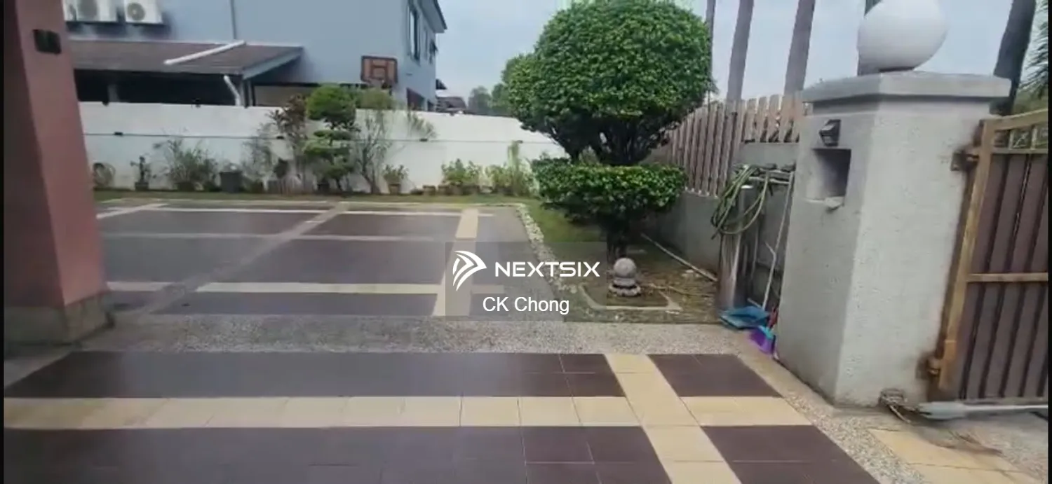 Semi-detached House For Sale in Sri Petaling Wilayah Persekutuan Kuala Lumpur - Image 5