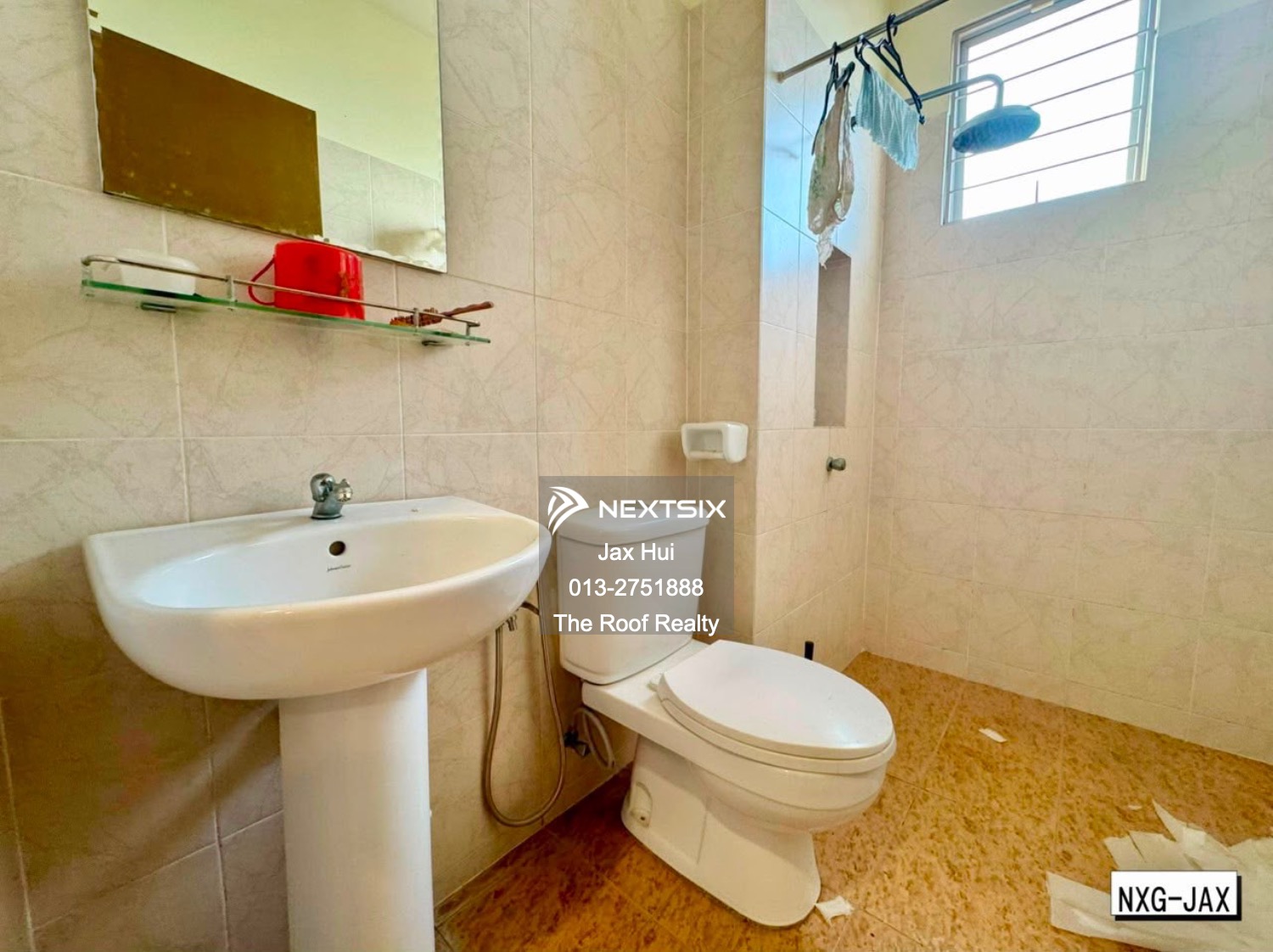 Semi-detached House For Sale in Aman Perdana Selangor - Image 9