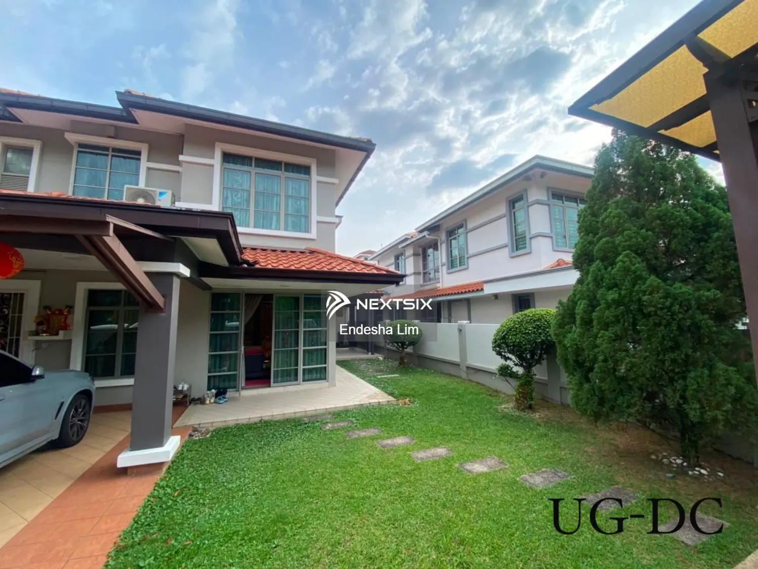Semi-detached House For Sale in Bandar Botanic Selangor