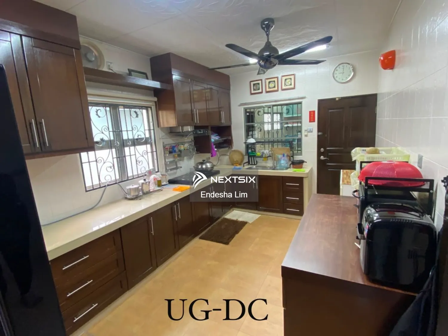 Semi-detached House For Sale in Bandar Botanic Selangor - Image 13