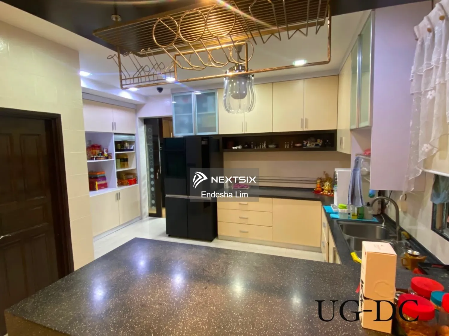 Semi-detached House For Sale in Bandar Botanic Selangor - Image 15