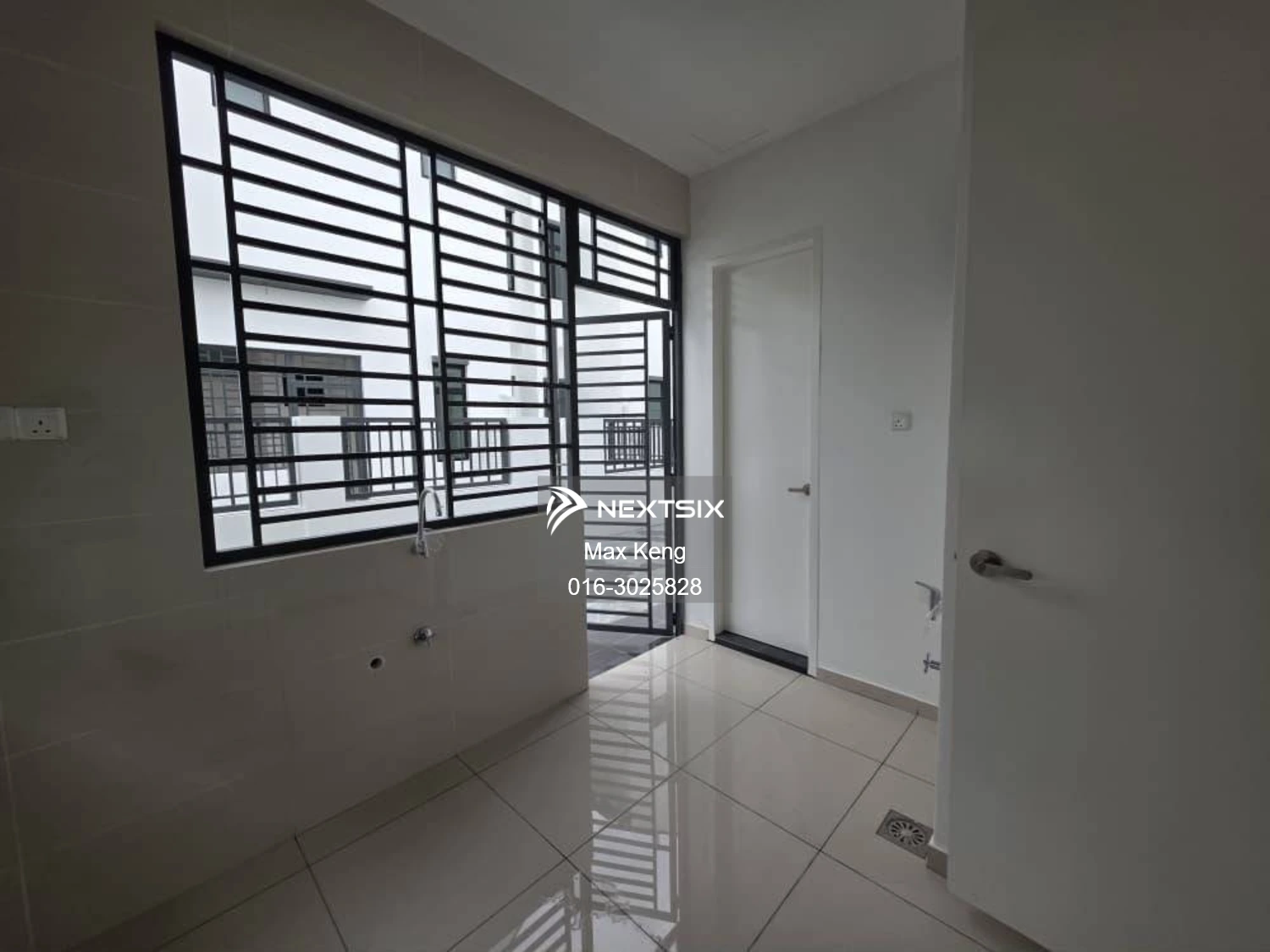 Semi-detached House For Sale in Gelang Patah Johor - Image 6