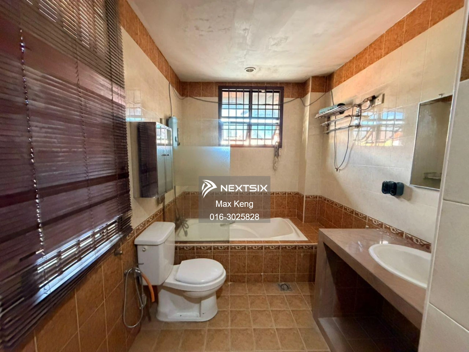 Semi-detached House For Sale in Perling Johor - Image 10