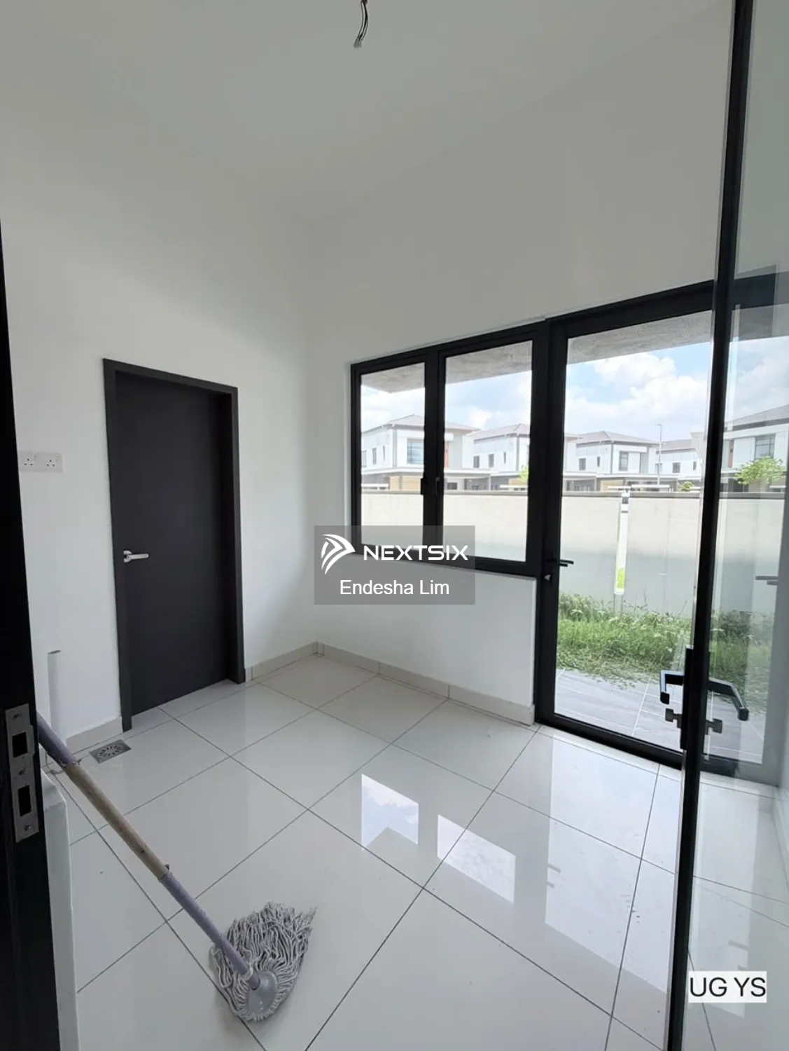 Semi-detached House For Sale in Telok Panglima Garang Selangor - Image 9