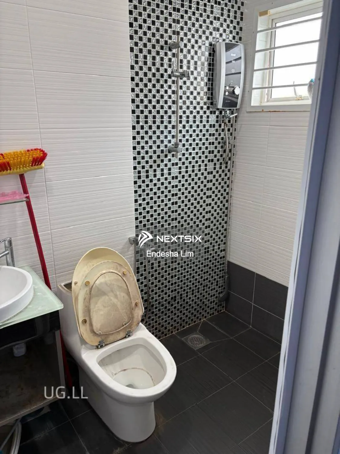 2-sty Terrace/Link House For Sale in Bandar Bukit Tinggi Selangor - Image 12