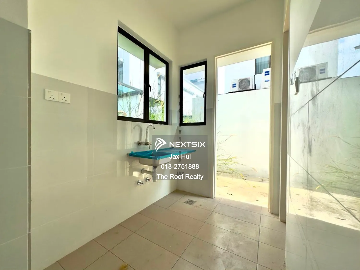 Semi-detached House For Sale in Setia Alam Selangor - Image 4