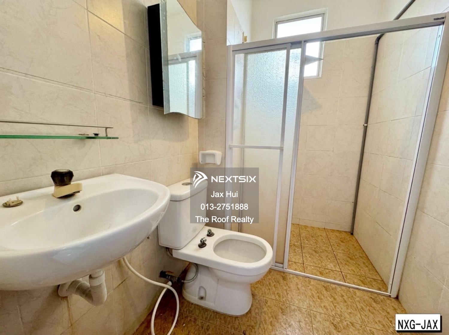 Semi-detached House For Sale in Aman Perdana Selangor - Image 11